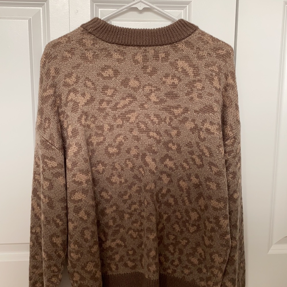 Aerie Leopard Print Sweater - Picture 2 of 2